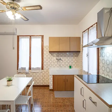 別荘 La Casetta Di Roveredo