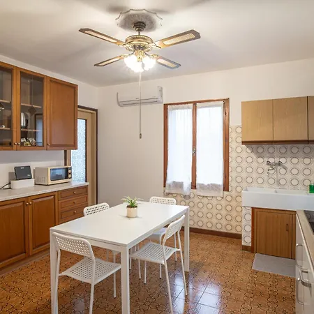 別荘 La Casetta Di Roveredo